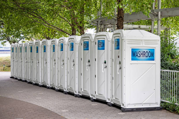 Best Deluxe Portable Toilet Rental in USA